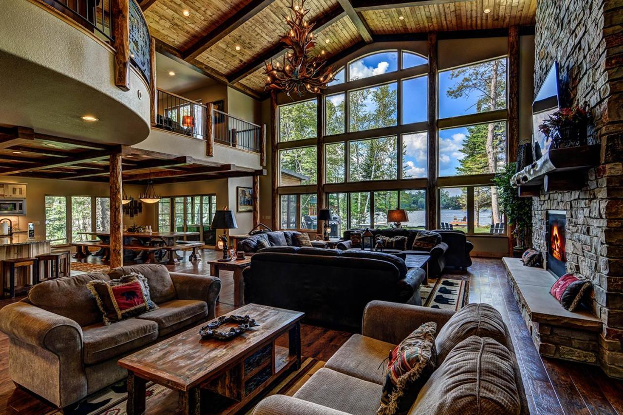 Whispering Pines Lodge: 9 Bedroom Eagle River Dış mekan fotoğraf