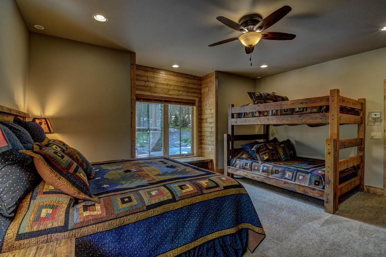 Whispering Pines Lodge: 9 Bedroom Eagle River Dış mekan fotoğraf