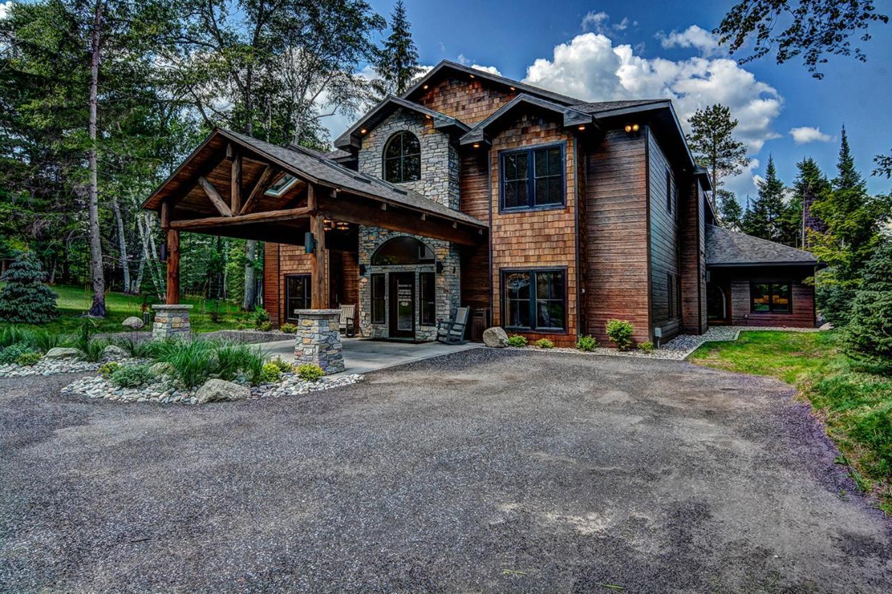 Whispering Pines Lodge: 9 Bedroom Eagle River Dış mekan fotoğraf