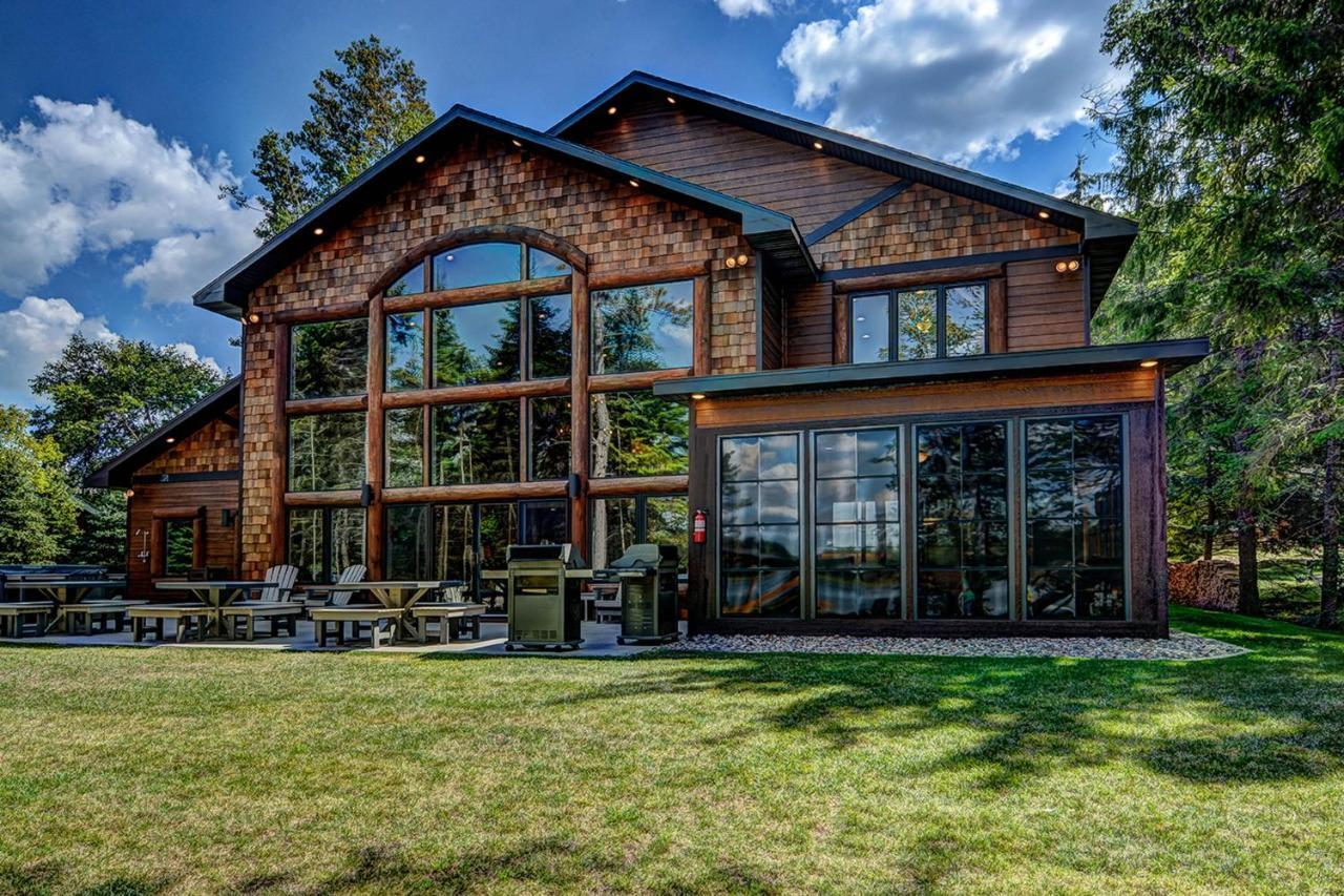 Whispering Pines Lodge: 9 Bedroom Eagle River Dış mekan fotoğraf